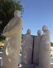 Île de brac - pucisca, la sculpture
