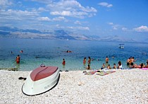 pláž v sutivan, chorvatsko 
